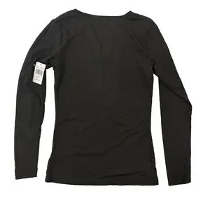 32 Degrees | Tops | 32 Degrees Heat Thermal Shirt 2 Pack M Women Black Long Sleeve Warm Layer Nwt 6573aaa9450b4237dec6e54b